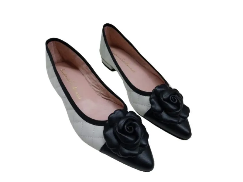 BAILARINA DE PIEL CON ADORNO EUFORIA EN COLOR HIELONEGRO 566
