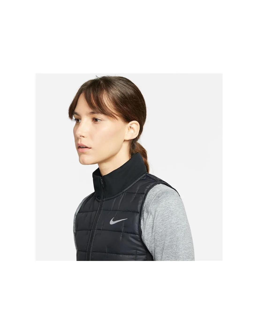 CHALECO DE RUNNING NIKE THERMAFIT MUJER BLACK