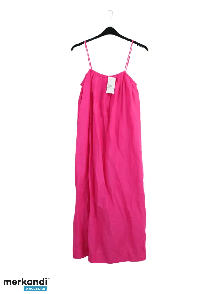 COLECCIÓN H&M PARA MUJER, HOMBRE Y NIÑO  LLÉVATE TODO  11,75 EUR / PC