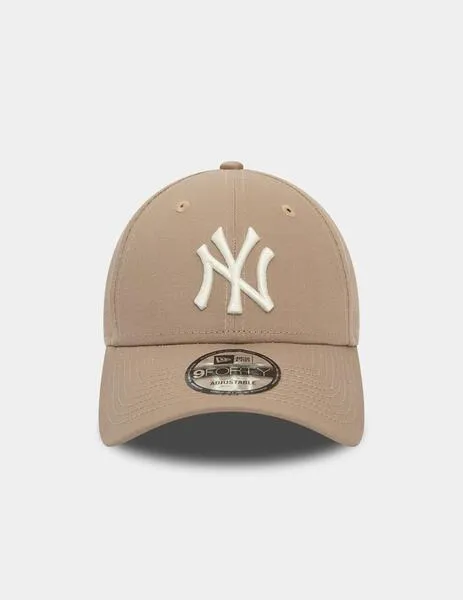GORRA NEW ERA 940 LEAGUE ESSENTIAL NEYYAN  ASH BROWN