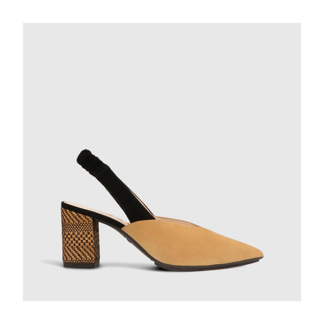 MODESTA CAMEL