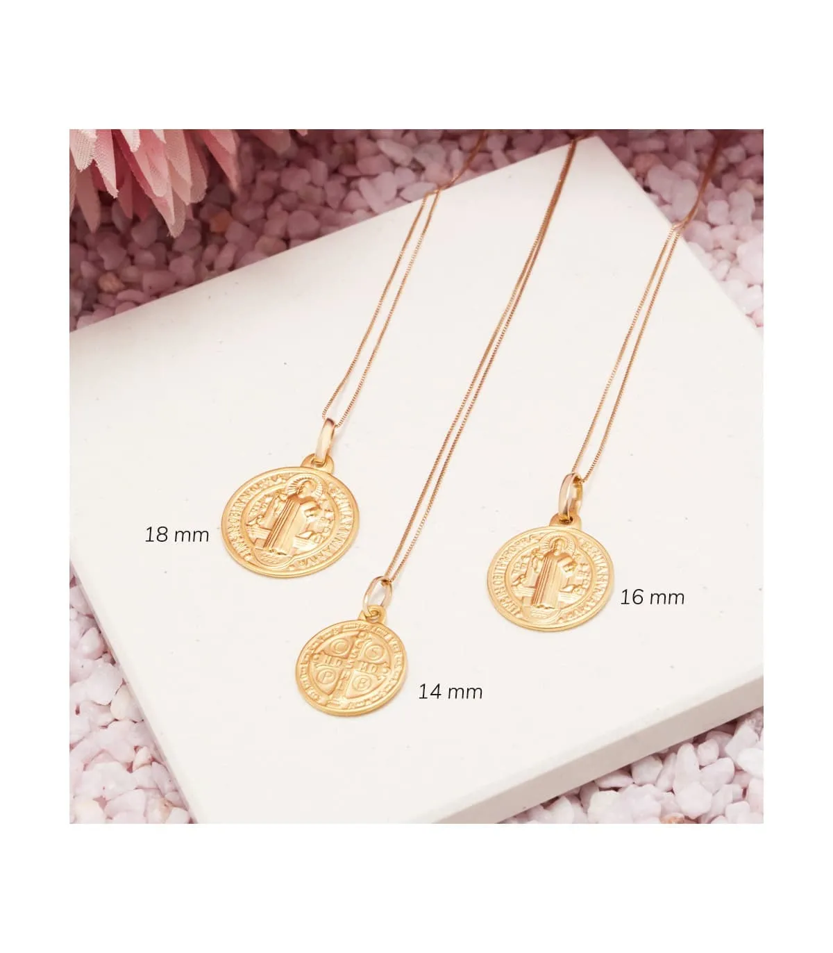 Médaille Saint Benoit Or 18K 18mm