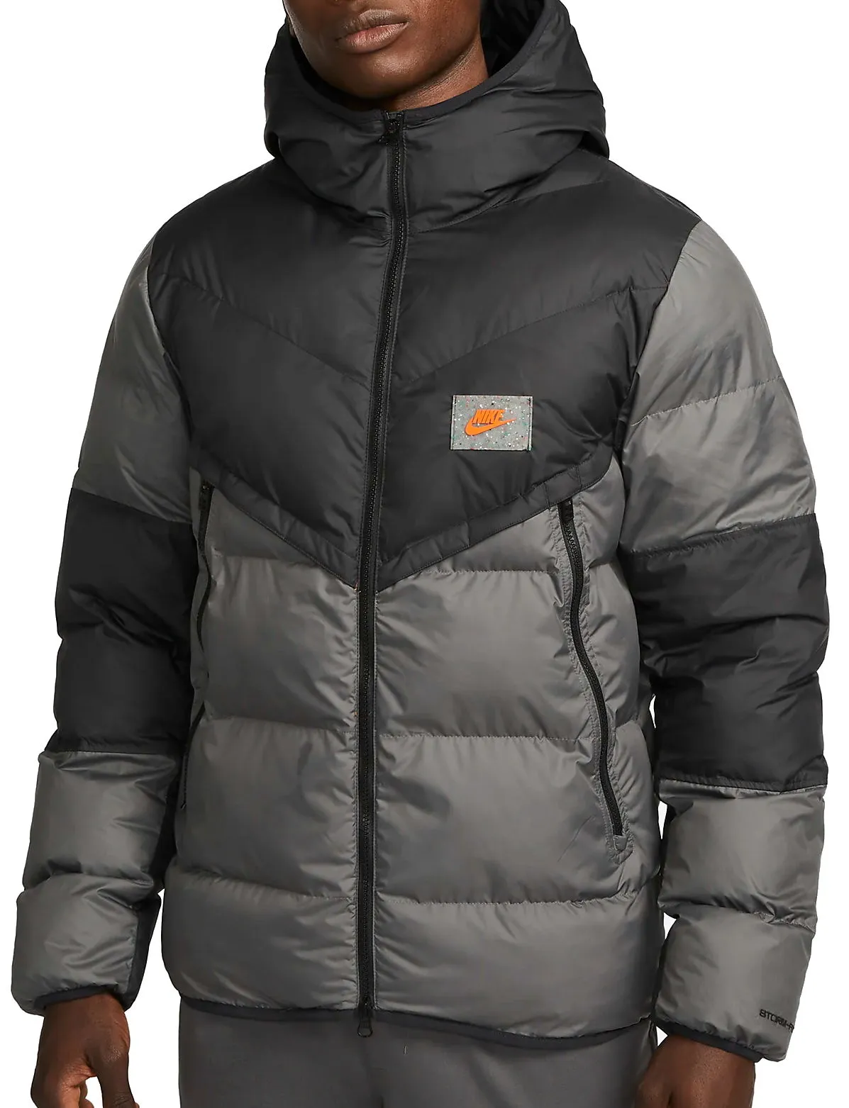 NIKE STORMFIT WINDRUNNER