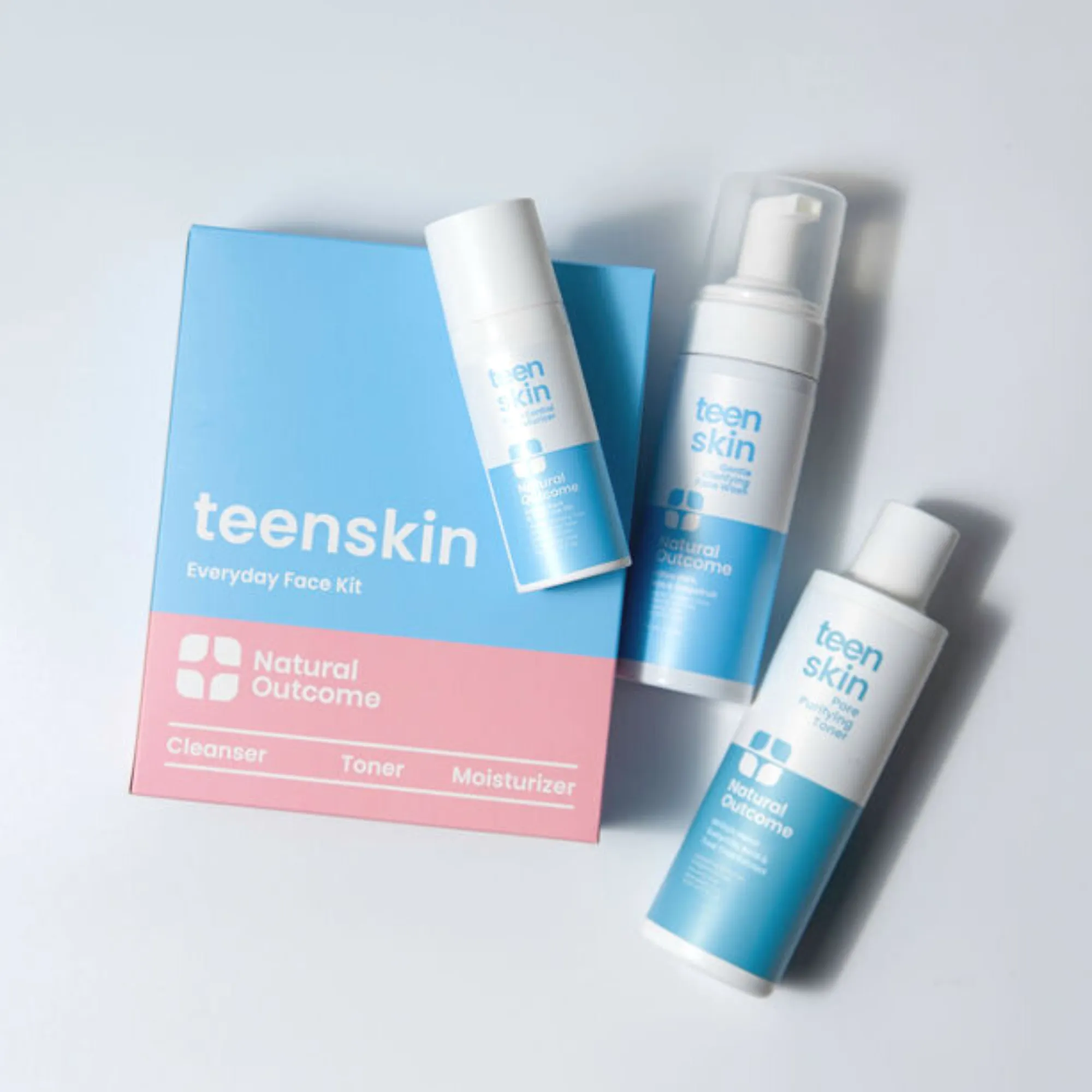 OUTCOME TEEN SKIN  EVERYDAY FACE KIT