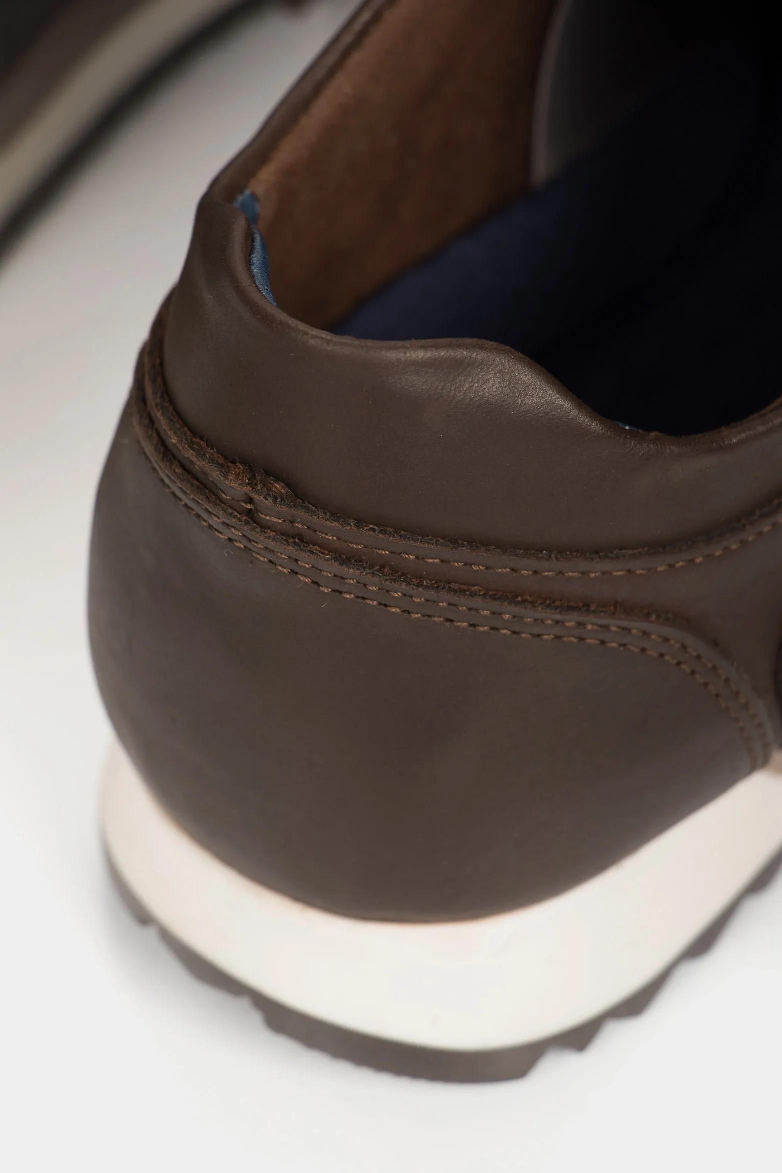 Tenis romeo de cuero para hombre efecto envejecido Cafe