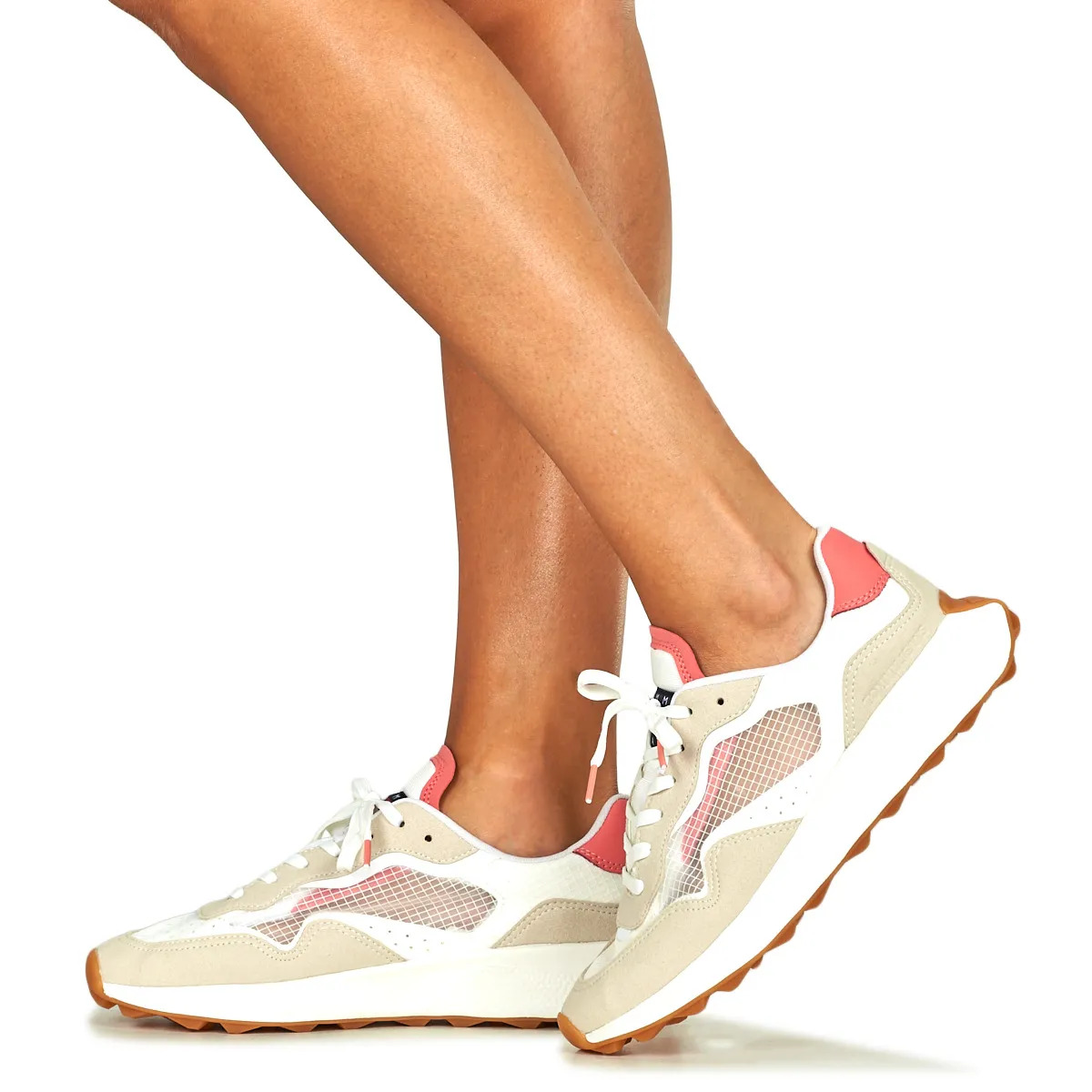 TJW TRANSLUCENT RUNNER